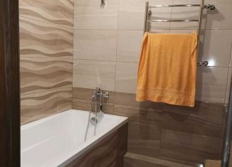 Продажа 2-комнатной квартиры, 60.2 м2, Краснодар, улица Евгении Жигуленко, 9, ЖК Победа