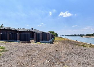 Продажа дома, 326 м2, посёлок городского типа Тлюстенхабль, улица Кирова, 2/2