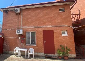 Продаю гараж, 25 м2, Геленджик, Новороссийская улица, 33