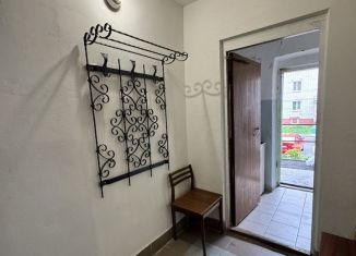 Многокомнатная квартира в аренду, 100 м2, Череповец, Молодёжная улица, 3