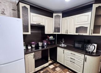 Сдаю 1-комнатную квартиру, 40 м2, Нефтекамск, улица Энергетиков, 11