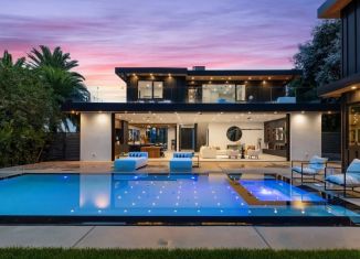 Дом на продажу, 270 м2, Сириус, улица Войтенко