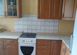 Продам 3-ком. квартиру, 61.6 м2, Кронштадт, улица Станюковича, 3