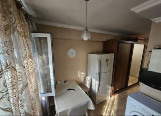 Продам двухкомнатную квартиру, 47.8 м2, Сочи, улица Роз, 65, микрорайон Центральный