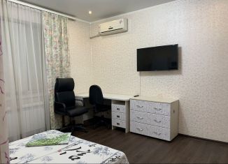 Сдам в аренду дом, 160 м2, Волгоград, улица Щаденко, 89