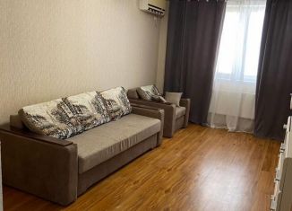 Сдам в аренду 1-ком. квартиру, 41 м2, Краснодар, улица имени 40-летия Победы, 137, ЖК Легенда