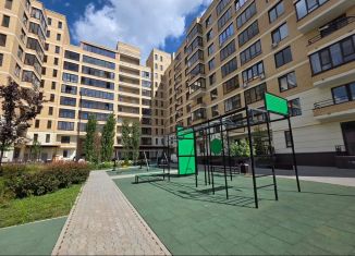 Продажа 2-ком. квартиры, 75.7 м2, Смоленск, улица Дохтурова, 7