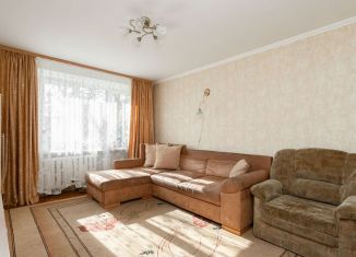 Продается 4-ком. квартира, 75.2 м2, Калининград, улица Аксакова, 96