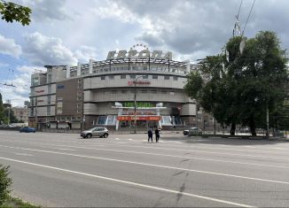 Сдается торговая площадь, 1 м2, Воронеж, улица 20-летия Октября, 123, Ленинский район