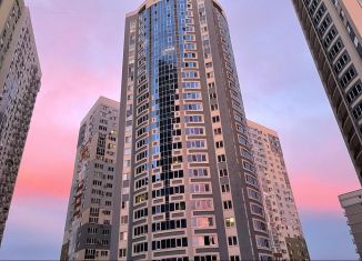 Сдаю в аренду 2-ком. квартиру, 50 м2, Саратов, улица имени Н.Г. Чернышевского, 108А