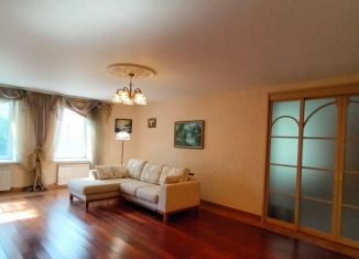 Сдаю 2-ком. квартиру, 108 м2, Санкт-Петербург, Канонерская улица, 23