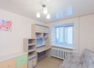 Продам 3-комнатную квартиру, 62.2 м2, Тюмень, улица Монтажников, 18