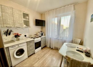 Сдается в аренду однокомнатная квартира, 32 м2, Пермь, улица Красные Казармы, 68, ЖК Арсенал