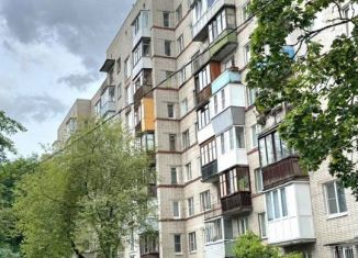 Сдается в аренду 1-ком. квартира, 31 м2, Санкт-Петербург, Кингисеппское шоссе, 6