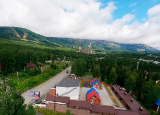 Сдаю в аренду дом, 55 м2, поселок городского типа Шерегеш, Весенняя улица, 23