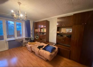 Продаю трехкомнатную квартиру, 63 м2, Казань, проспект Победы, 72А