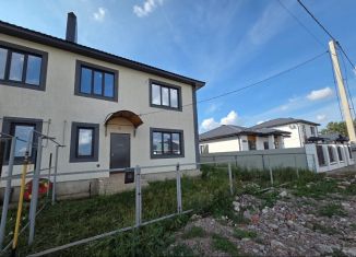 Продажа таунхауса, 159.1 м2, деревня Байрак, улица Сергея Шашкина, 10А