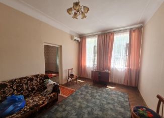 2-комнатная квартира на продажу, 45.6 м2, поселок городского типа Афипский, улица Ленина, 14