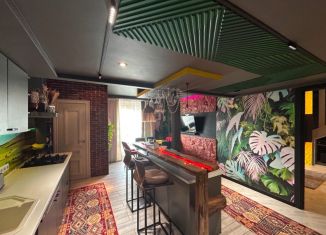 Продаю 5-ком. квартиру, 130 м2, Сочи, Полтавская улица, 14, микрорайон Мамайка