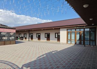 Сдаю помещение свободного назначения, 250 м2, Грозный, улица Крупской, 9, Шейх-Мансуровский район