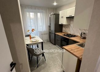 Продается двухкомнатная квартира, 48.5 м2, Орёл, микрорайон Наугорский, Плещеевская улица, 8