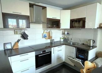 Сдача в аренду двухкомнатной квартиры, 72.8 м2, Пушкин, Малиновская улица, 11к2