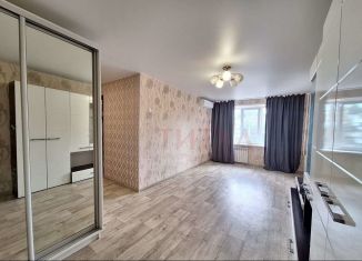 Продажа 2-комнатной квартиры, 44 м2, Старый Оскол, микрорайон Молодогвардеец, 6