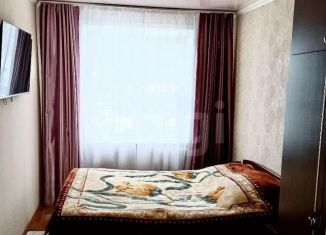 Трехкомнатная квартира на продажу, 62.6 м2, Златоуст, 2-й квартал, 11