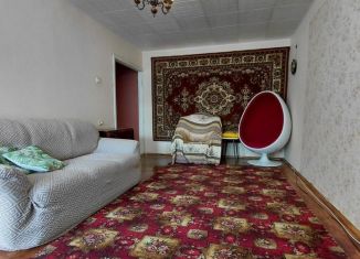 Сдаю 2-ком. квартиру, 55 м2, Йошкар-Ола, Ленинский проспект, 14, микрорайон Ленинский