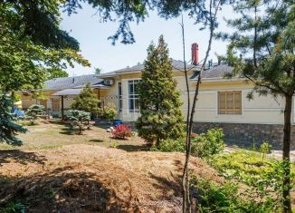 Продам дом, 635 м2, Владивосток, улица Лесопитомник, 1