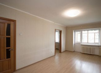 Продажа двухкомнатной квартиры, 43.9 м2, Калуга, улица Кирова, 14А