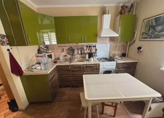 Продам двухкомнатную квартиру, 54 м2, Сочи, Кубанская улица, 22