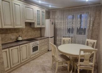 Однокомнатная квартира в аренду, 45 м2, Тюмень, улица Николая Фёдорова, 17к1