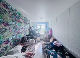 Продается 3-ком. квартира, 57 м2, Сокол, Советская улица, 58