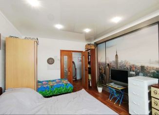 Продажа 3-комнатной квартиры, 65 м2, Старый Оскол, микрорайон Жукова, 50