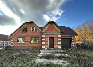 Продаю дом, 120 м2, поселок городского типа Анна, улица Ватутина, 117