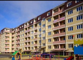 Продается 2-ком. квартира, 65.7 м2, Горячий Ключ, улица Кириченко, 7