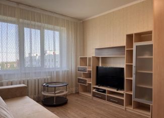 Продам 2-комнатную квартиру, 51 м2, Майкоп, улица 12 Марта, 134к1