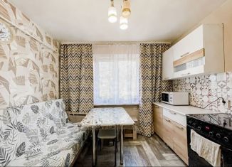 Двухкомнатная квартира на продажу, 50.5 м2, Чита, 4-й микрорайон, 17