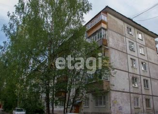 Продам 2-ком. квартиру, 42.4 м2, Сыктывкар, Октябрьский проспект, 66