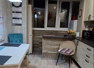 Продается 4-комнатная квартира, 77.2 м2, Саратов, 2-я Садовая улица, 6