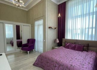 Продается трехкомнатная квартира, 100 м2, Краснодар, Красная улица, 176лит1/3, микрорайон Центральный