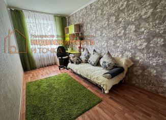 Продаю 2-ком. квартиру, 44.4 м2, Янаул, Советская улица, 2