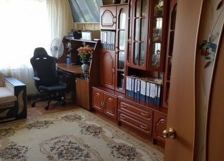 Продажа 3-ком. квартиры, 64 м2, Азов, Петровский бульвар, 48А