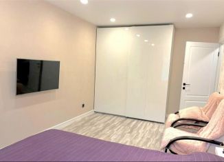 Продается 2-ком. квартира, 47 м2, Бор, 2-й микрорайон, 46