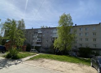 Продаю 2-комнатную квартиру, 43.2 м2, Березники, улица Пятилетки, 102