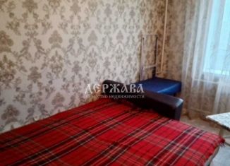 Сдается в аренду однокомнатная квартира, 17 м2, Старый Оскол, микрорайон Интернациональный, 29