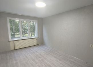 Продаю комнату, 14.8 м2, Удмуртия, улица имени Барышникова, 13