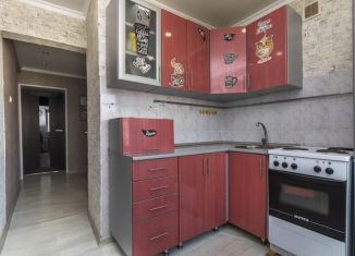 Продаю 3-комнатную квартиру, 60.1 м2, Уфа, Караидельская улица, 48