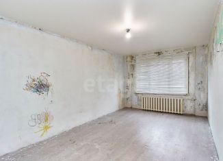 Продам 2-комнатную квартиру, 42.8 м2, Тюмень, улица Мусоргского, 38